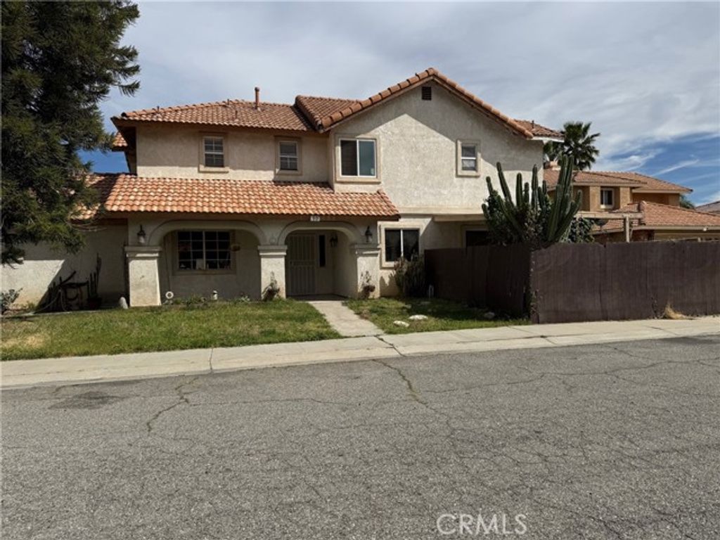 365 E Vodden Street, Rialto, CA 92376