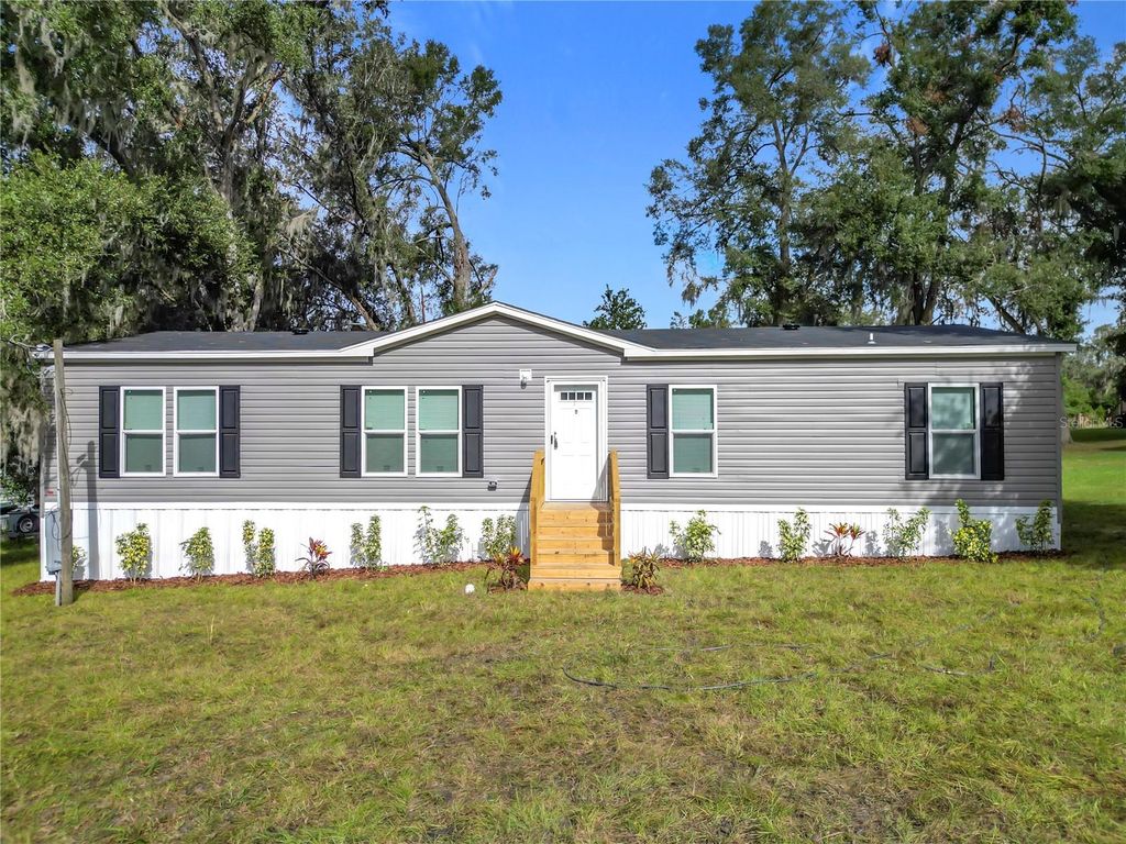 8551 NW 125TH STREET, Chiefland, FL 32626