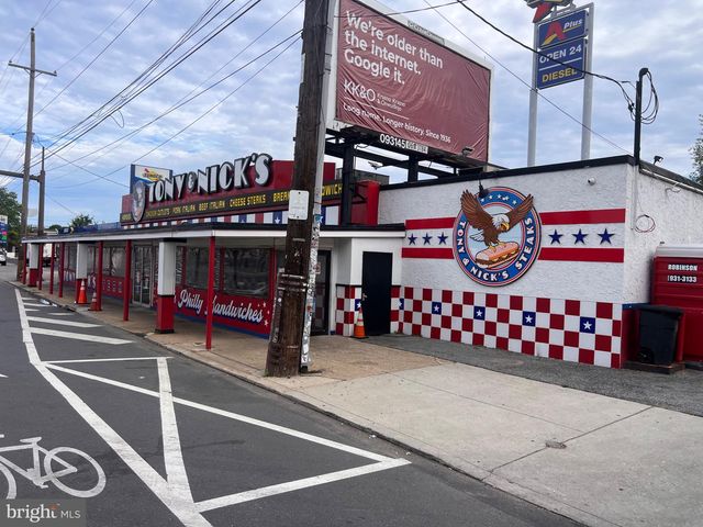 39 E OREGON AVE, Philadelphia, PA 19148