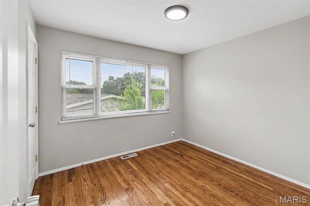 1550 Hollywood Lane, Florissant, MO 63033