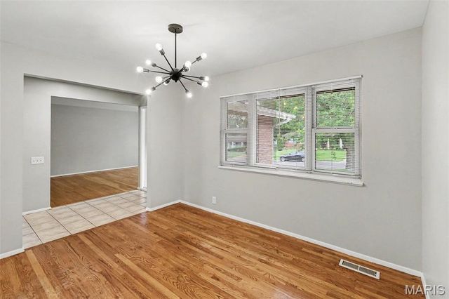 1550 Hollywood Lane, Florissant, MO 63033