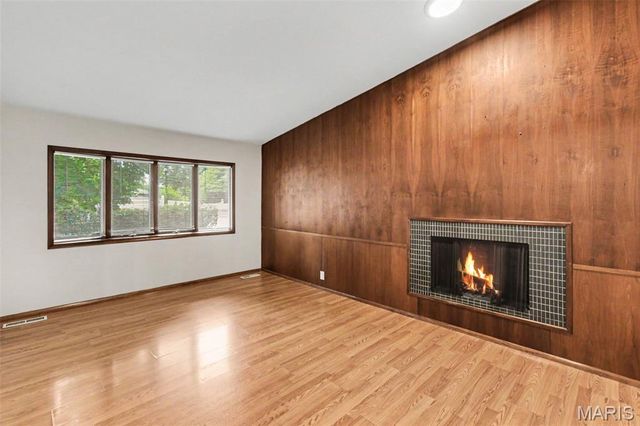 1550 Hollywood Lane, Florissant, MO 63033
