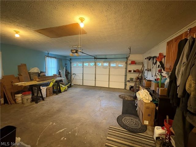 110 Habant Drive, Amherst, OH 44001