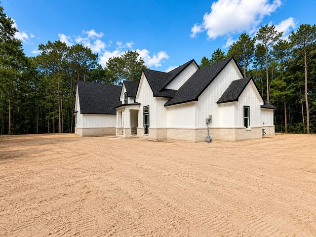 8767 Lauren Lane, Waller, TX 77484