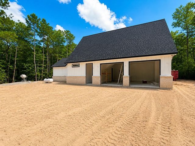 8767 Lauren Lane, Waller, TX 77484