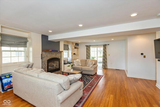 1244 Darby Lane, Indianapolis, IN 46260