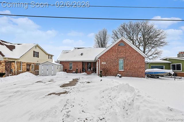 7277 Cardinal Street, Algonac, MI 48001