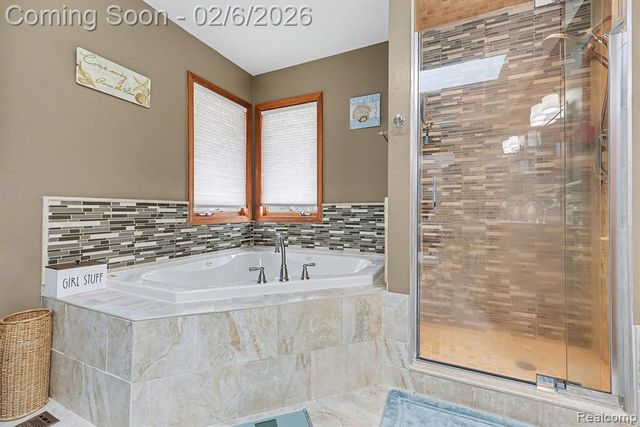 7277 Cardinal Street, Algonac, MI 48001