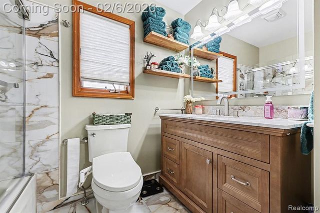 7277 Cardinal Street, Algonac, MI 48001