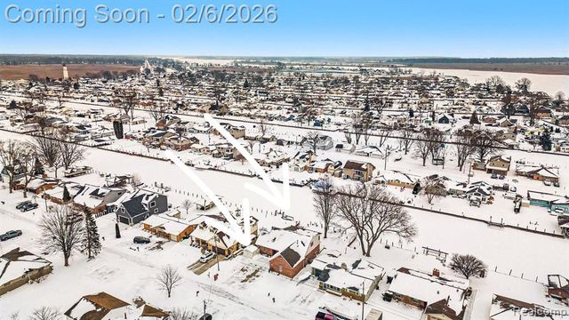 7277 Cardinal Street, Algonac, MI 48001