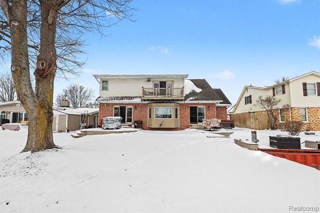 7277 Cardinal Street, Algonac, MI 48001