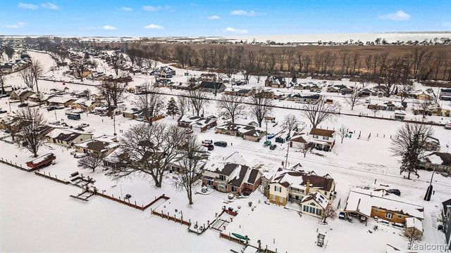 7277 Cardinal Street, Algonac, MI 48001