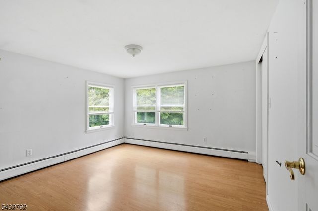84 Scudders Rd, Sparta Twp., NJ 07871