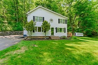 84 Scudders Rd, Sparta Twp., NJ 07871