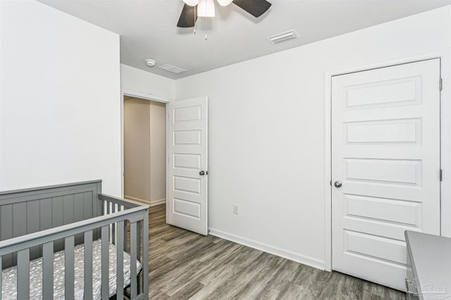 2536 Sutton Place Dr, Cantonment, FL 32533