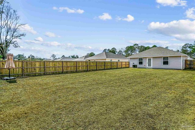2536 Sutton Place Dr, Cantonment, FL 32533