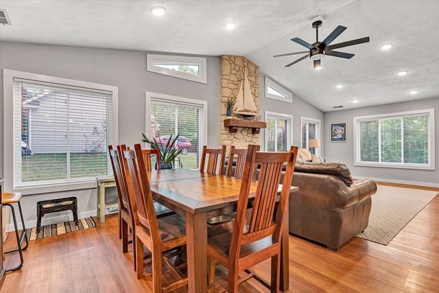 150 INDIAN POINTE DR, Hardy, VA 24101