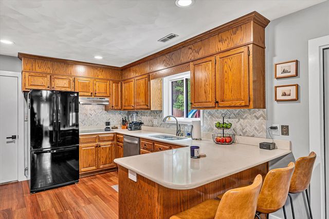 150 INDIAN POINTE DR, Hardy, VA 24101