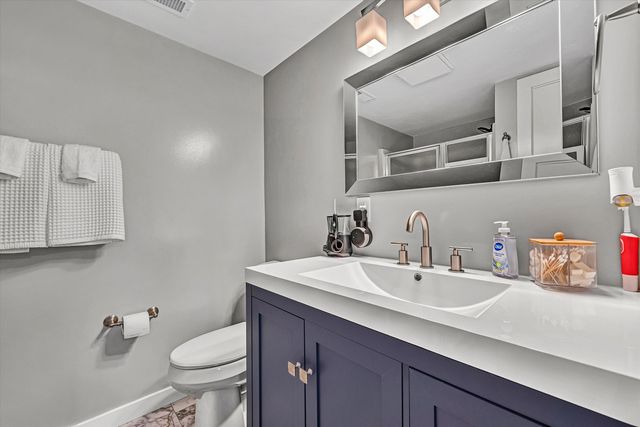 150 INDIAN POINTE DR, Hardy, VA 24101