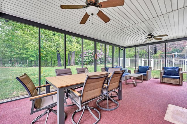 150 INDIAN POINTE DR, Hardy, VA 24101