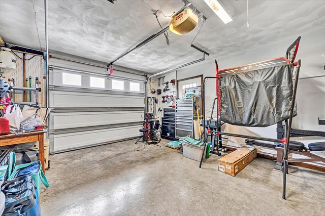 150 INDIAN POINTE DR, Hardy, VA 24101