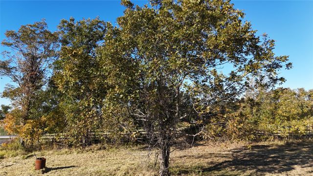 1865 County Road 2160, Corsicana, TX 75109