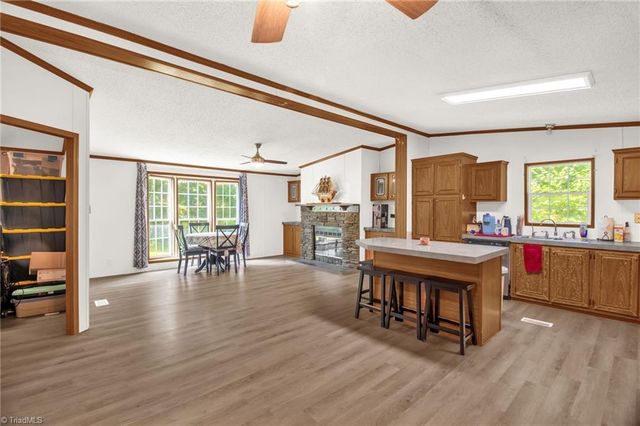 9272 & 9274 US Highway 64 W, Trinity, NC 27370