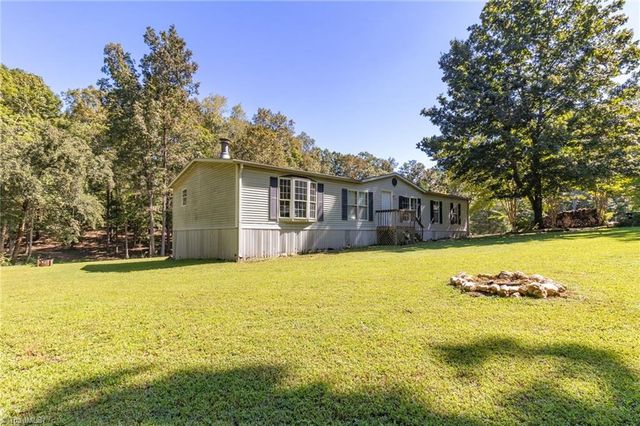 9272 & 9274 US Highway 64 W, Trinity, NC 27370