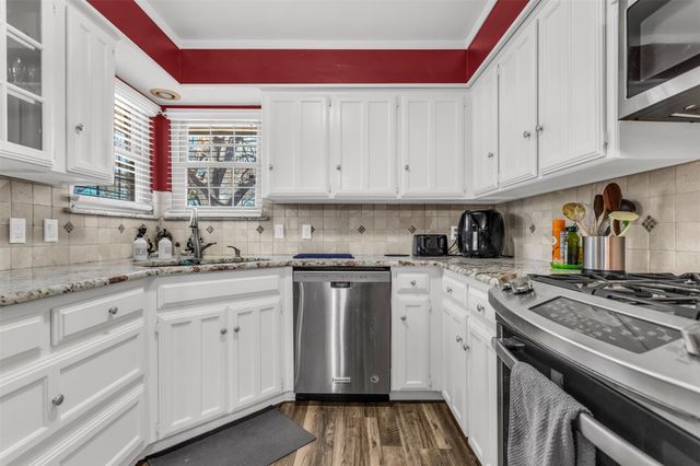 821 Woodmoor Drive, Coppell, TX 75019