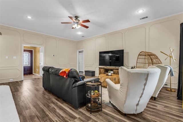 821 Woodmoor Drive, Coppell, TX 75019