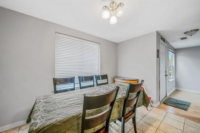 615 Blue Ridge Drive 615, Medford, NY 11763