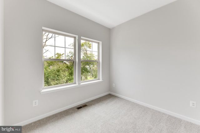 9333 BARNES LOOP, Manassas, VA 20110