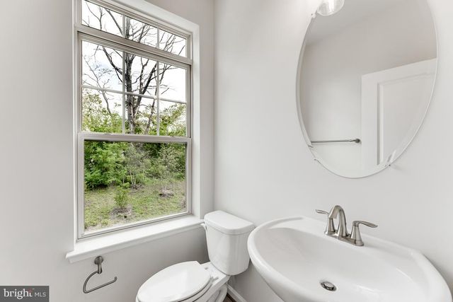 9333 BARNES LOOP, Manassas, VA 20110