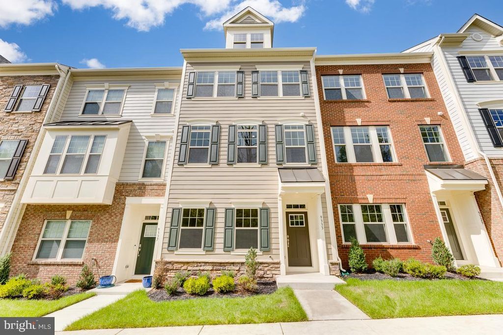 9333 BARNES LOOP, Manassas, VA 20110