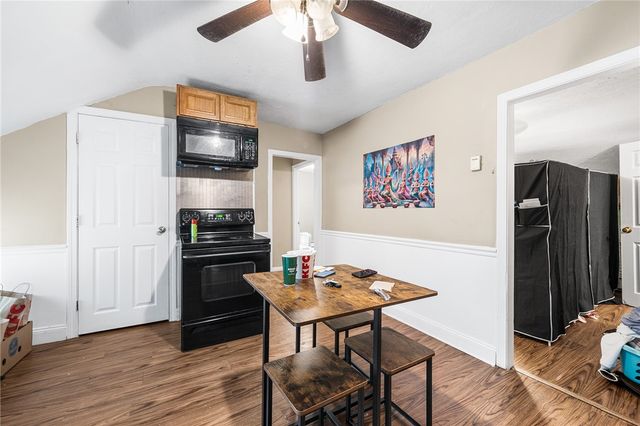 8 Thomas Avenue, Pawtucket, RI 02860
