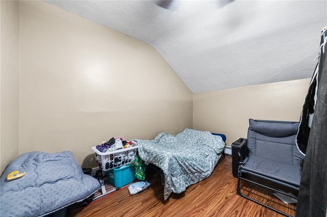 8 Thomas Avenue, Pawtucket, RI 02860