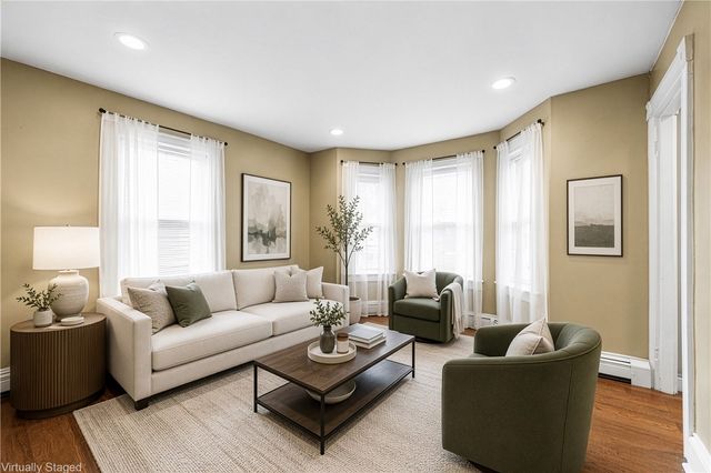 8 Thomas Avenue, Pawtucket, RI 02860