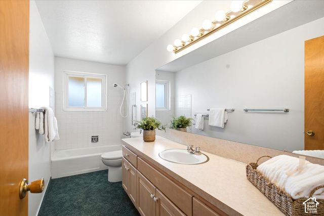 1217 E 1100 S, Clearfield, UT 84015