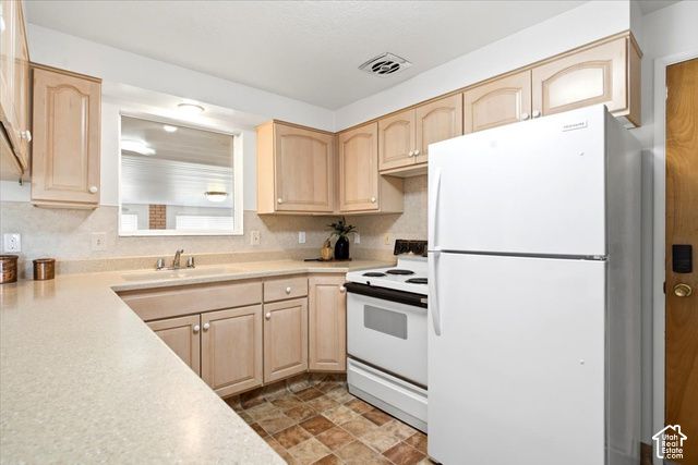 1217 E 1100 S, Clearfield, UT 84015