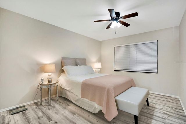 2211 SUNSET DRIVE E3, Bradenton, FL 34207