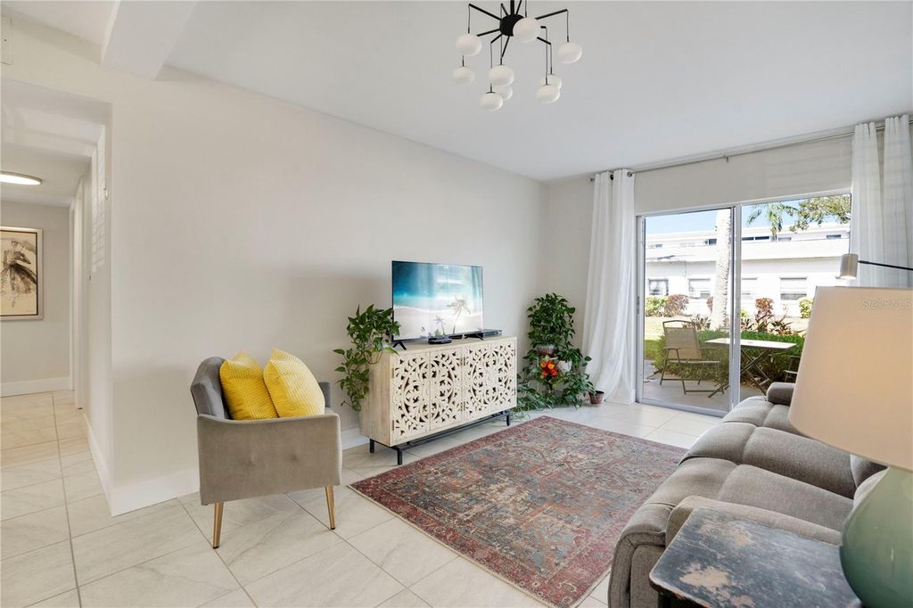 2211 SUNSET DRIVE E3, BRADENTON, FL 34207 — photo 3
