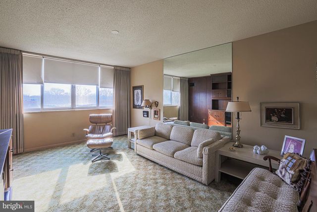 7111 PARK HEIGHTS AVE, Baltimore, MD 21215