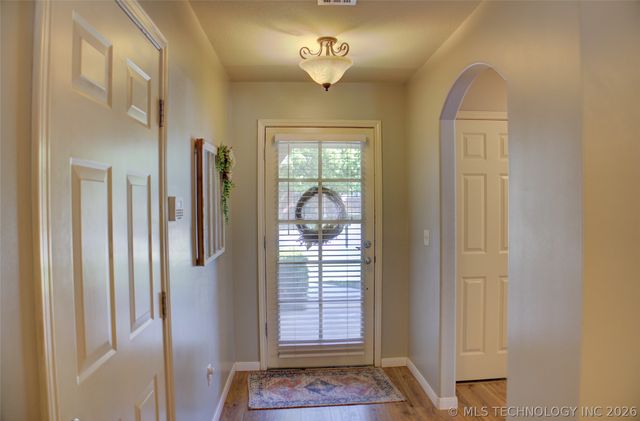 1106 W 119th Street S, Jenks, OK 74037