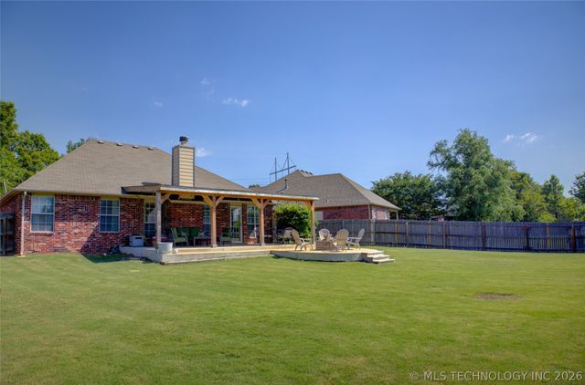 1106 W 119th Street S, Jenks, OK 74037