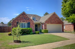 1106 W 119th Street S, Jenks, OK 74037
