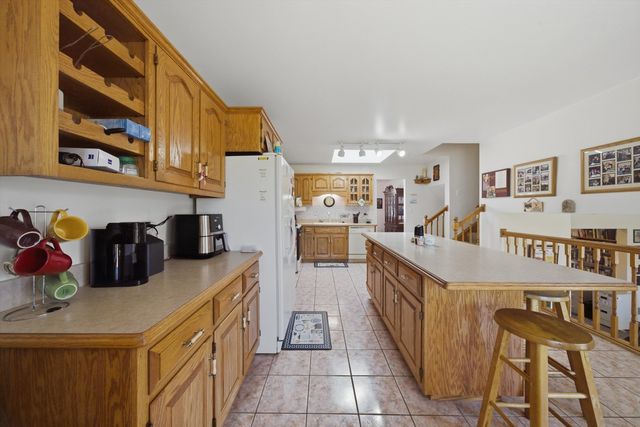 1549 Wayne Drive, Crete, IL 60417