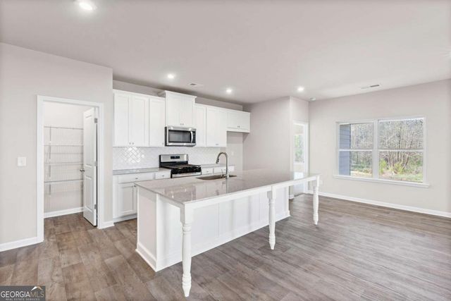 30 Madison Lane, Adairsville, GA 30103