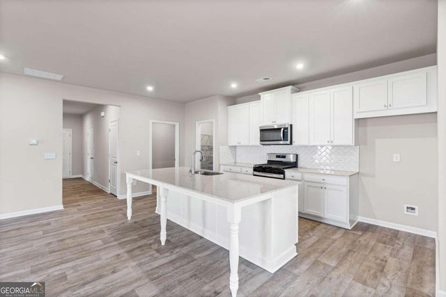 30 Madison Lane, Adairsville, GA 30103