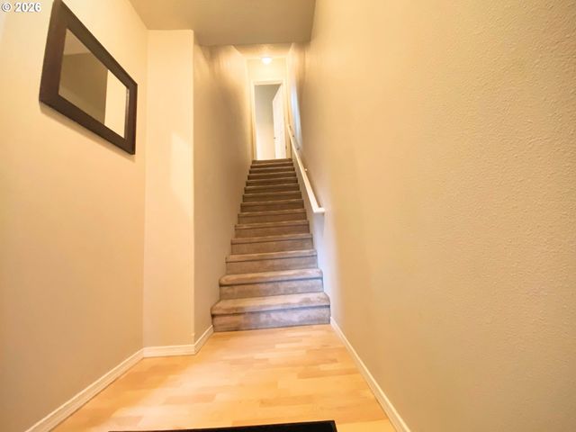 17446 Sw OCTOBER Ct, Beaverton, OR 97003