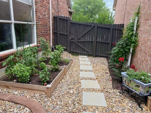 2917 Waterford Drive, Irving, TX 75063